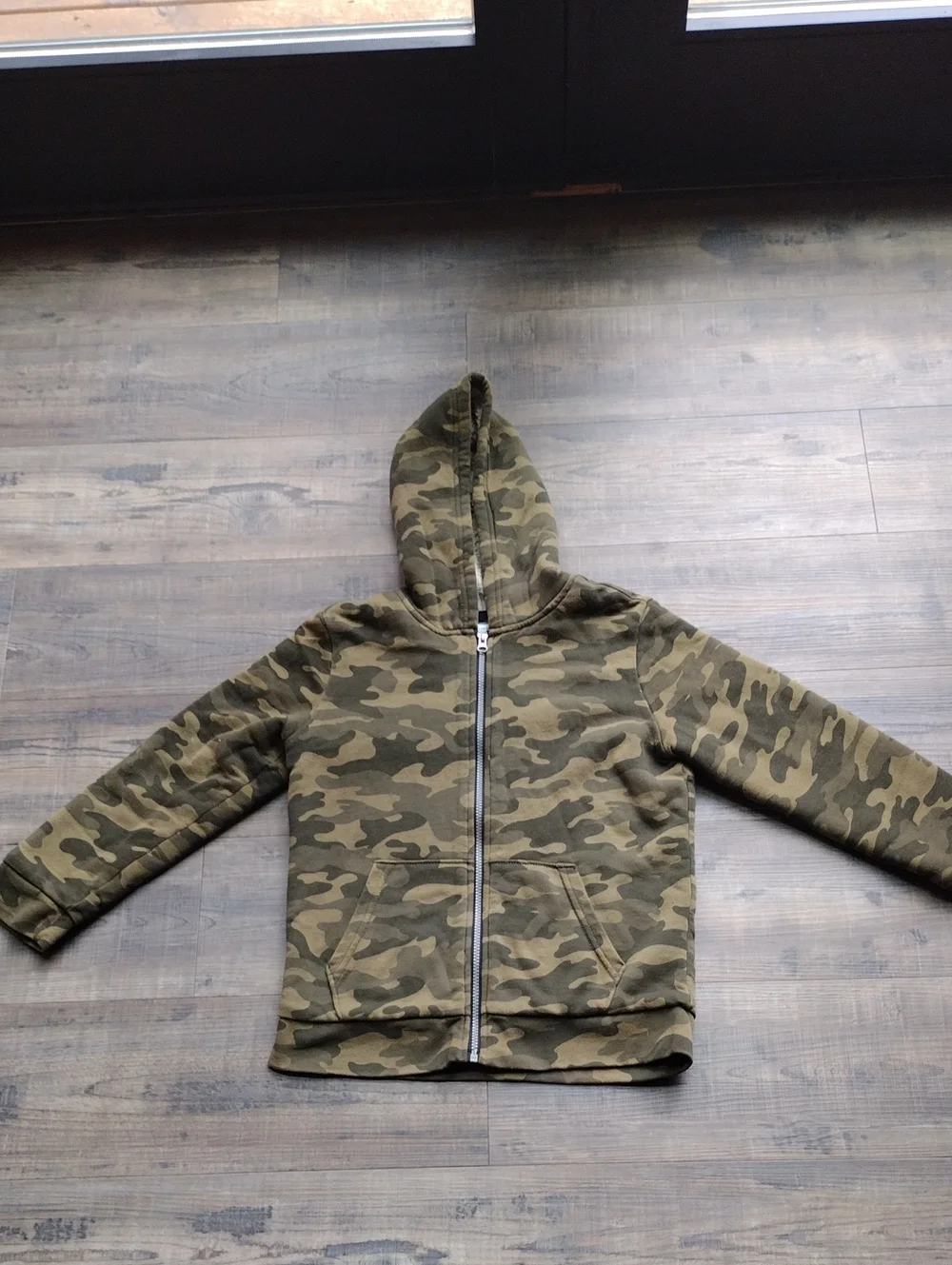 Old Navy Kids Camo Zip Hoodie in Olive Green